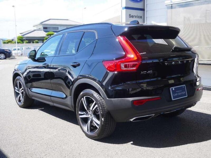 XC40