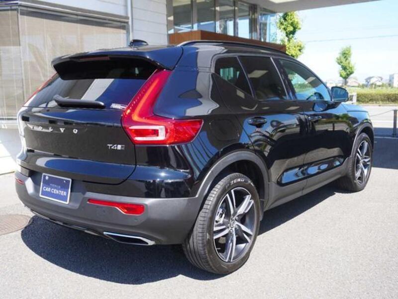 XC40