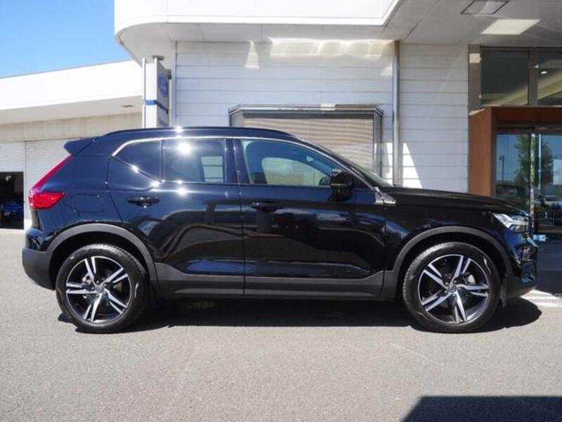 XC40