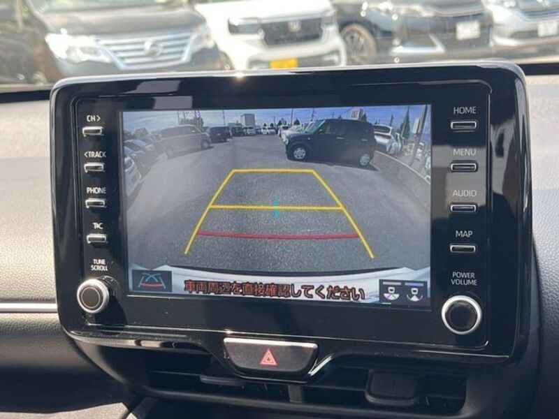 YARIS CROSS