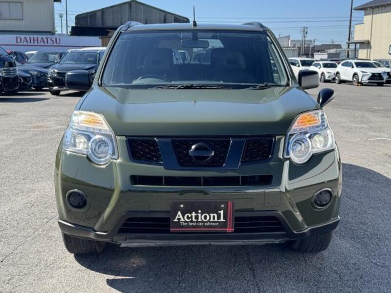 X-TRAIL