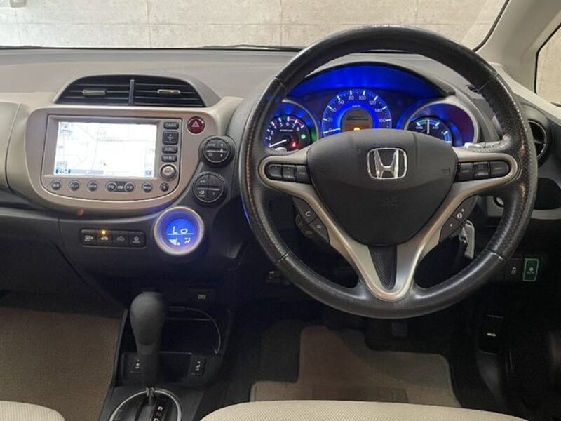 FIT HYBRID