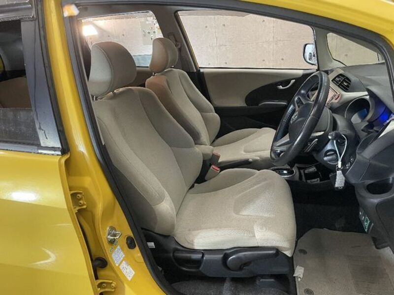FIT HYBRID
