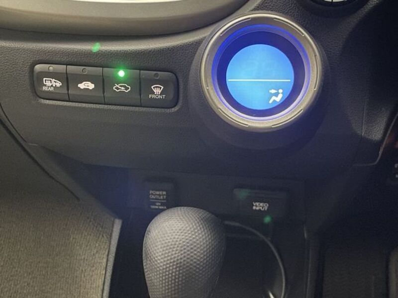 FIT HYBRID
