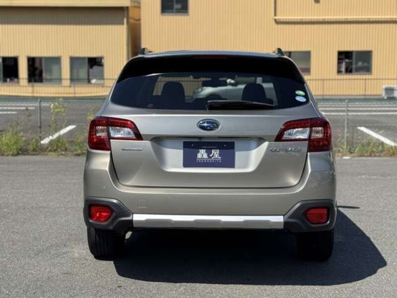 LEGACY OUTBACK