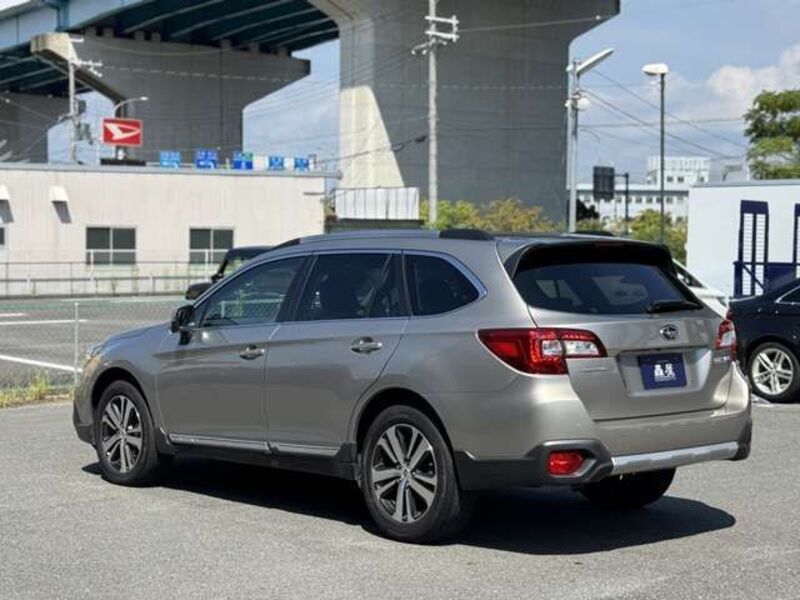 LEGACY OUTBACK