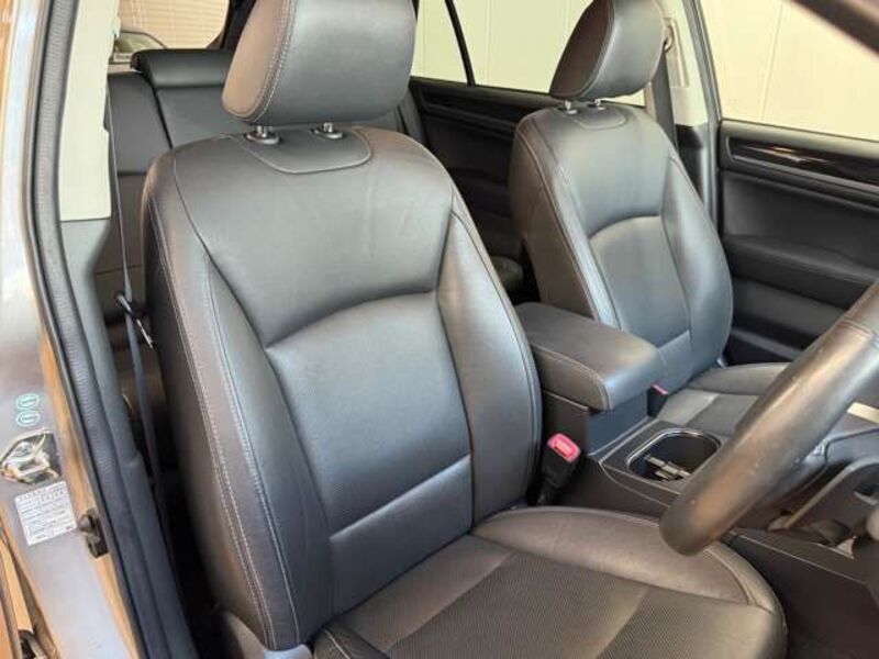 LEGACY OUTBACK