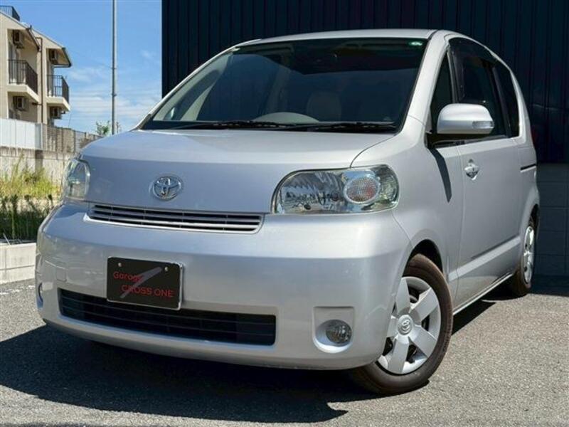 TOYOTA PORTE