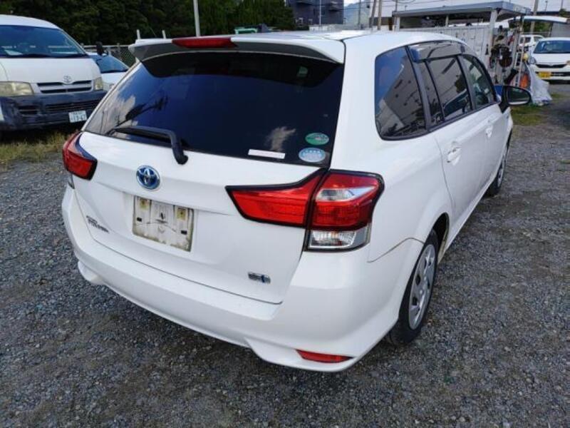 COROLLA FIELDER