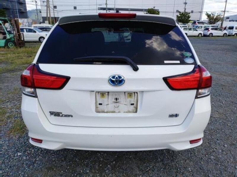 COROLLA FIELDER