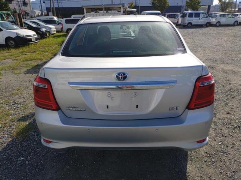 COROLLA AXIO