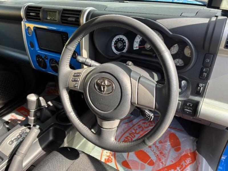 FJ CRUISER