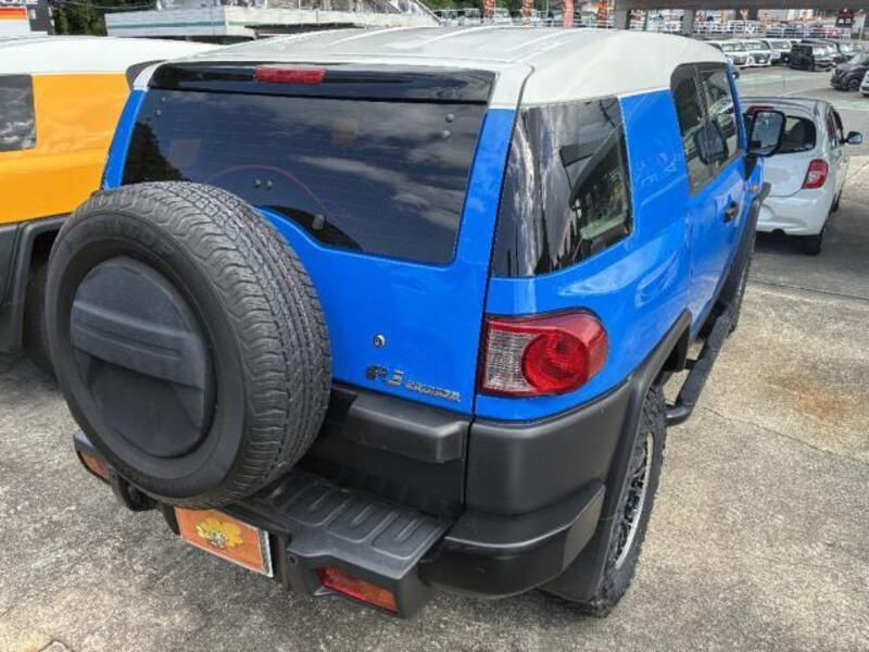 FJ CRUISER