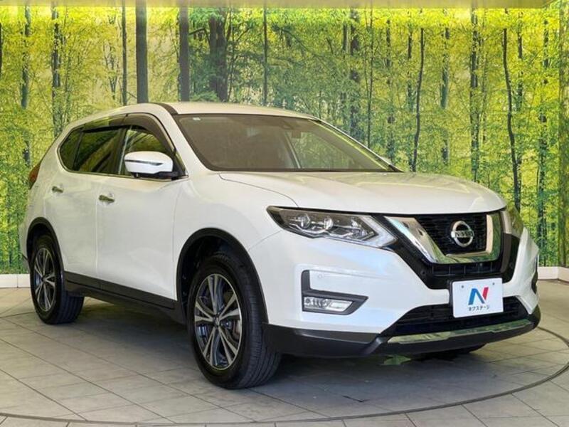 X-TRAIL