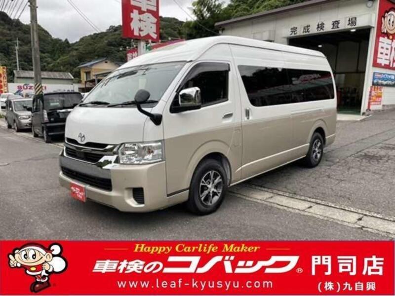 TOYOTA HIACE WAGON