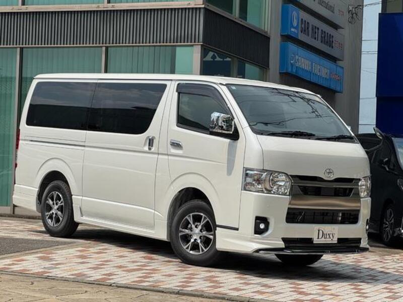 HIACE VAN