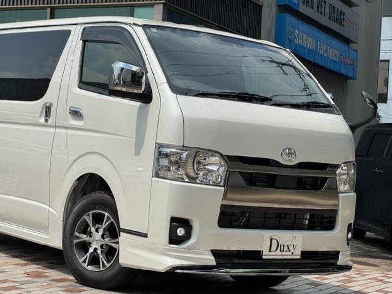 HIACE VAN