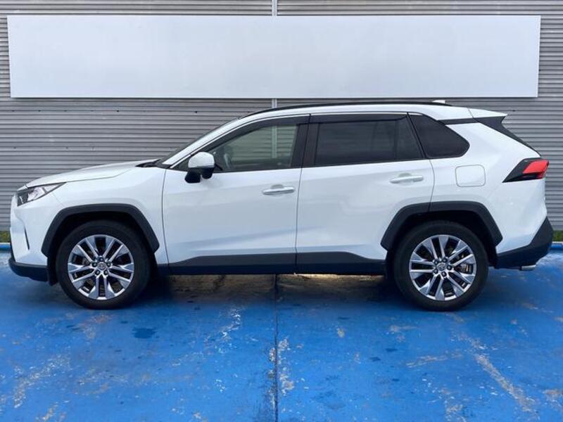 RAV4