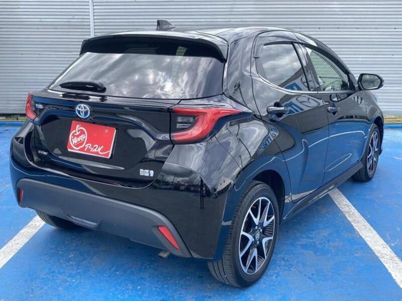 YARIS