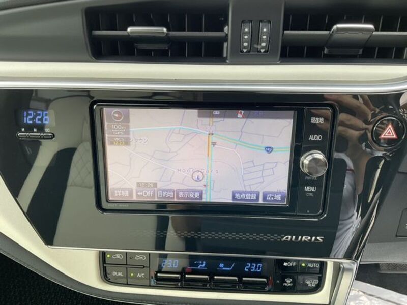 AURIS HYBRID