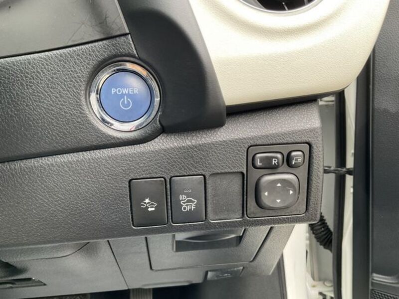 AURIS HYBRID