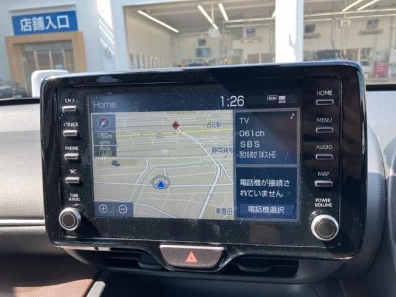 YARIS CROSS