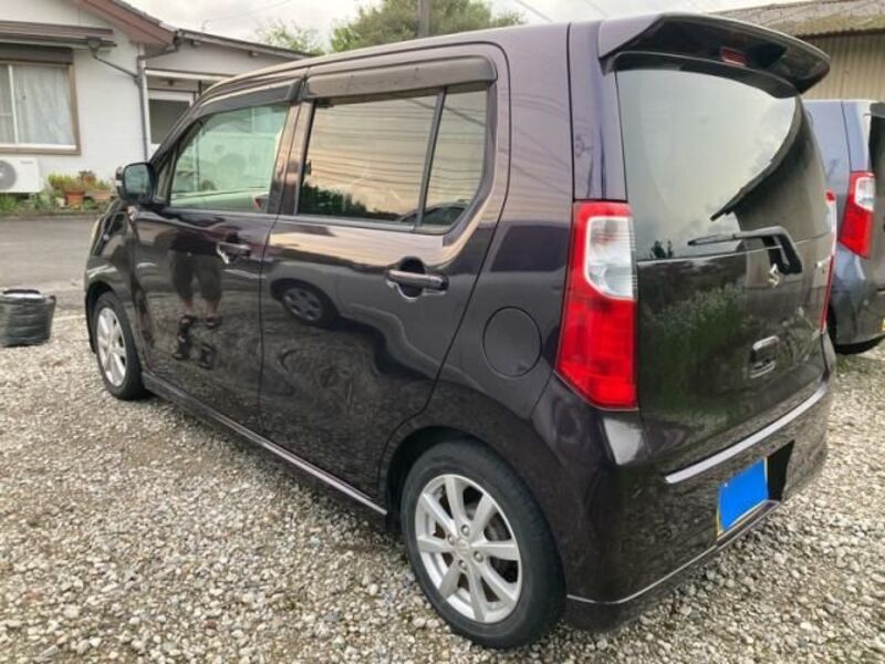 WAGON R
