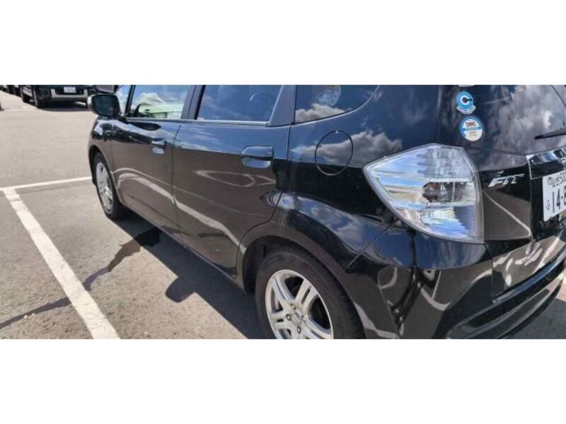 FIT HYBRID