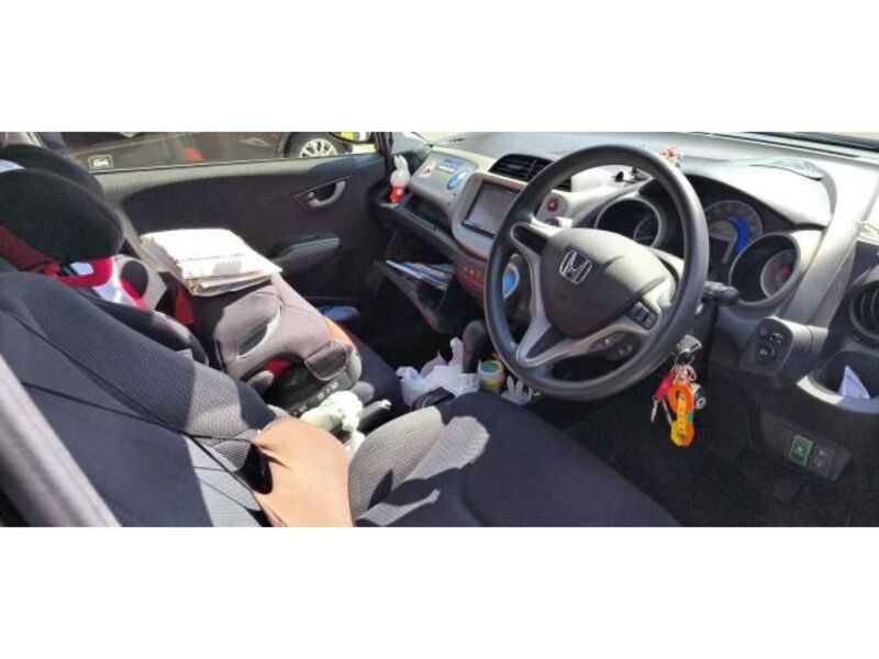 FIT HYBRID