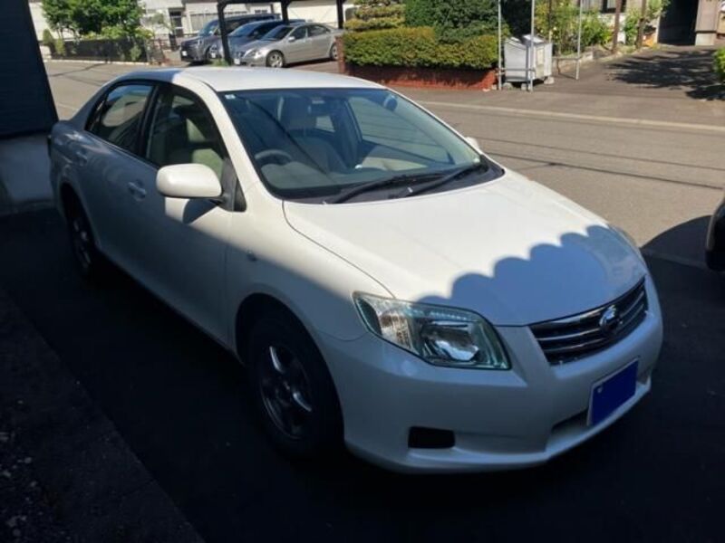 COROLLA AXIO