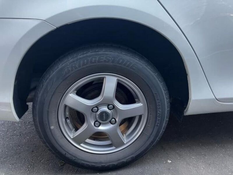 COROLLA AXIO