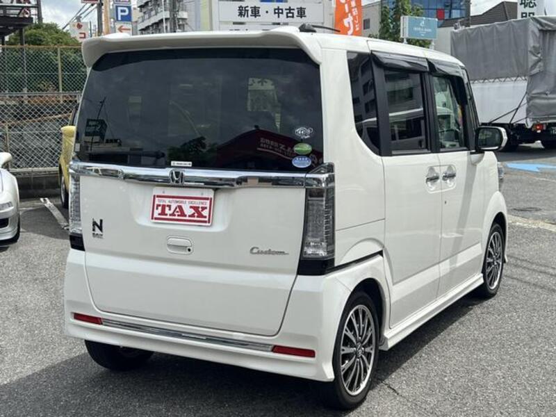 N BOX CUSTOM