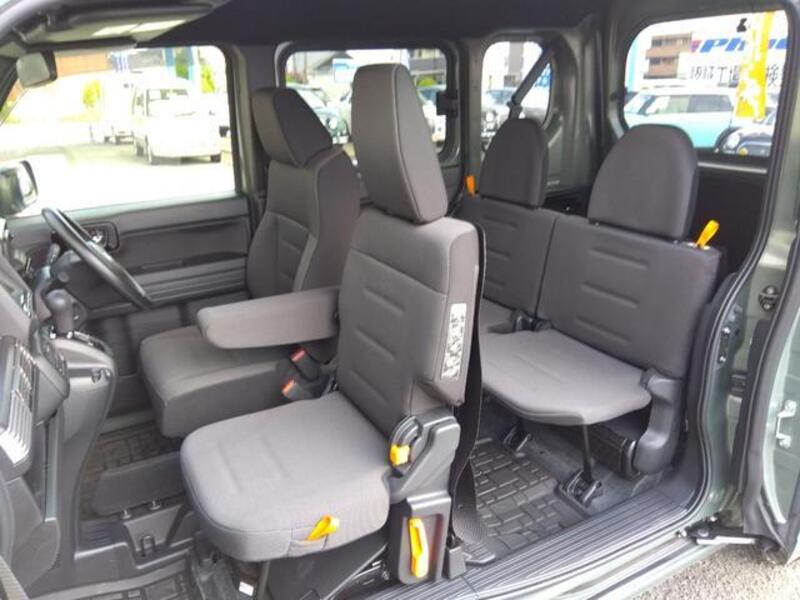 N-VAN