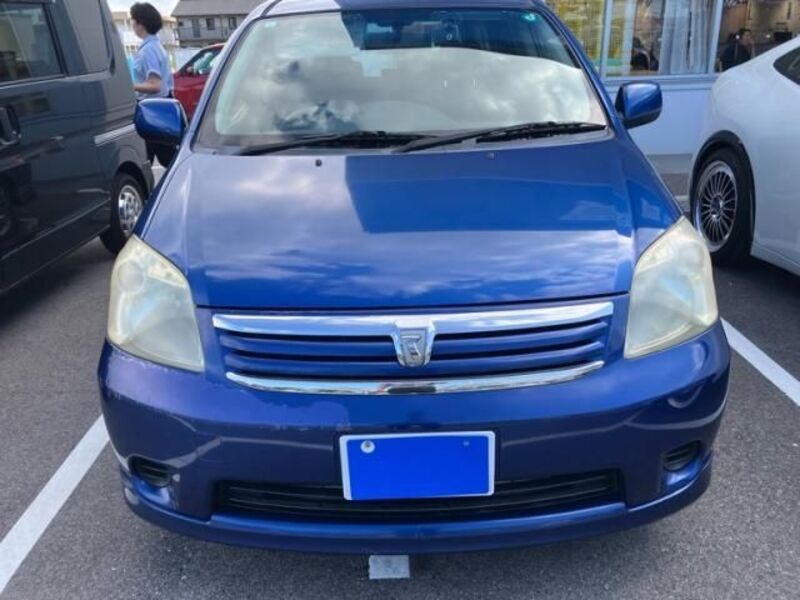 TOYOTA RAUM