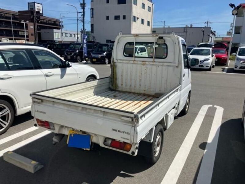 MINICAB TRUCK
