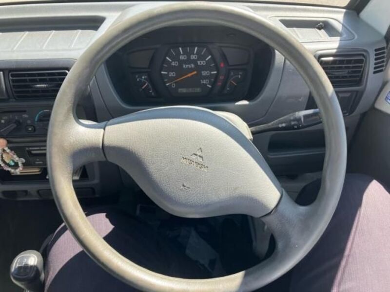 MINICAB TRUCK