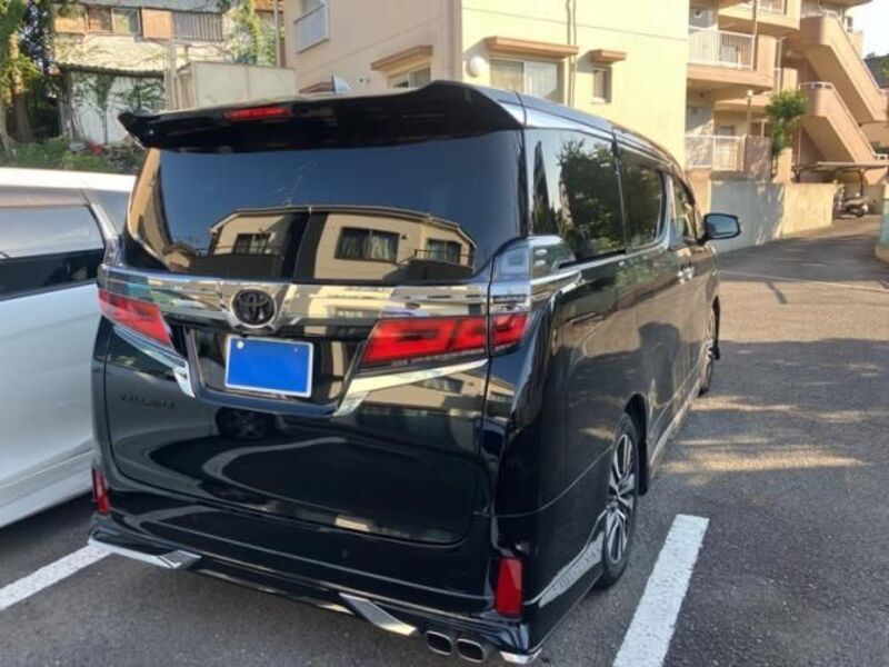 VELLFIRE