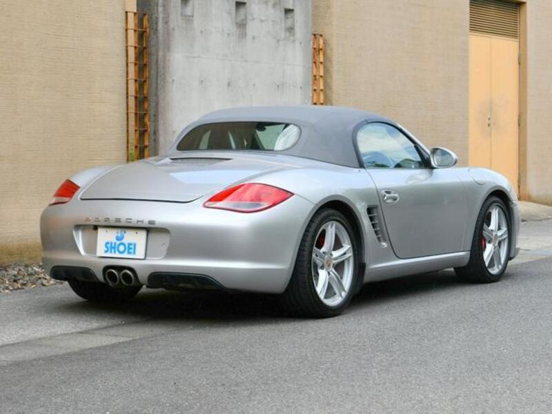 CAYMAN