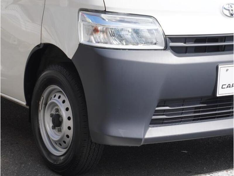 TOWNACE TRUCK