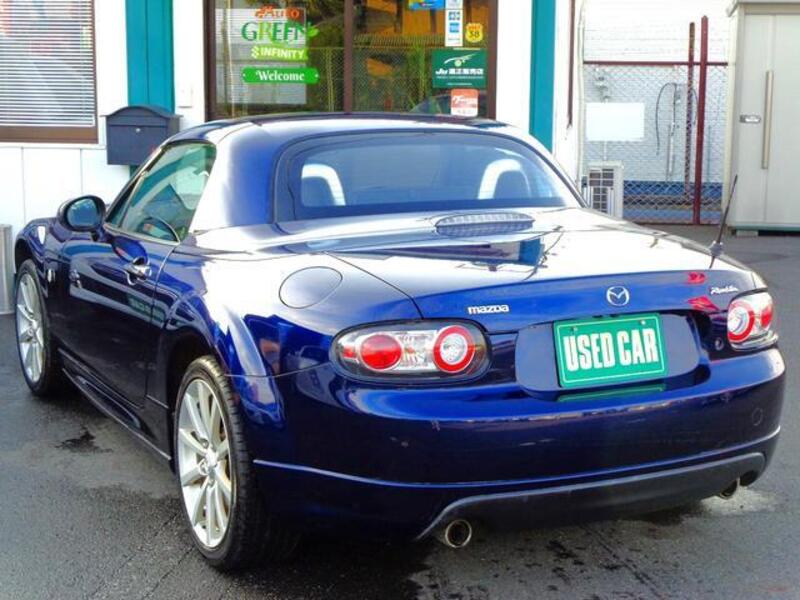 ROADSTER