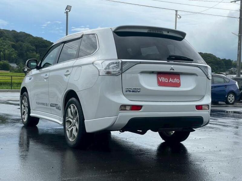 OUTLANDER PHEV