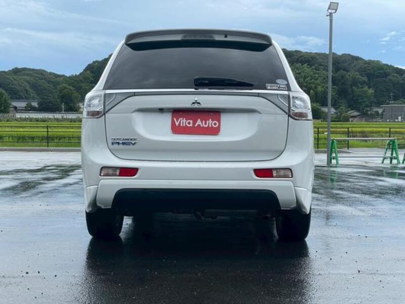 OUTLANDER PHEV