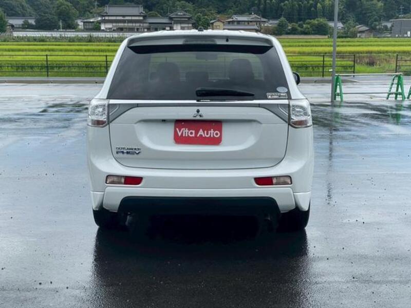 OUTLANDER PHEV