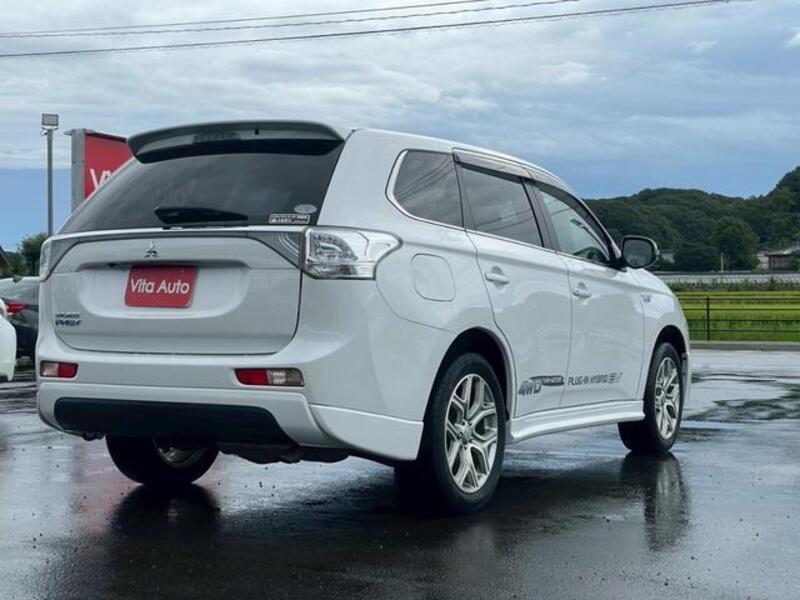 OUTLANDER PHEV