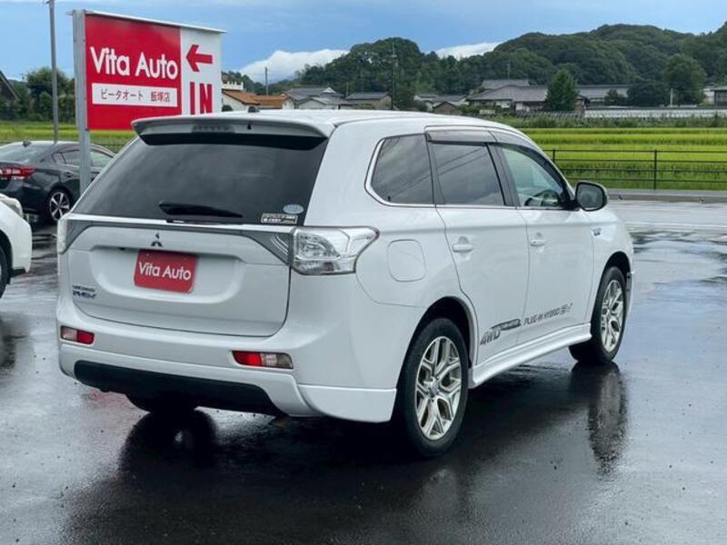 OUTLANDER PHEV
