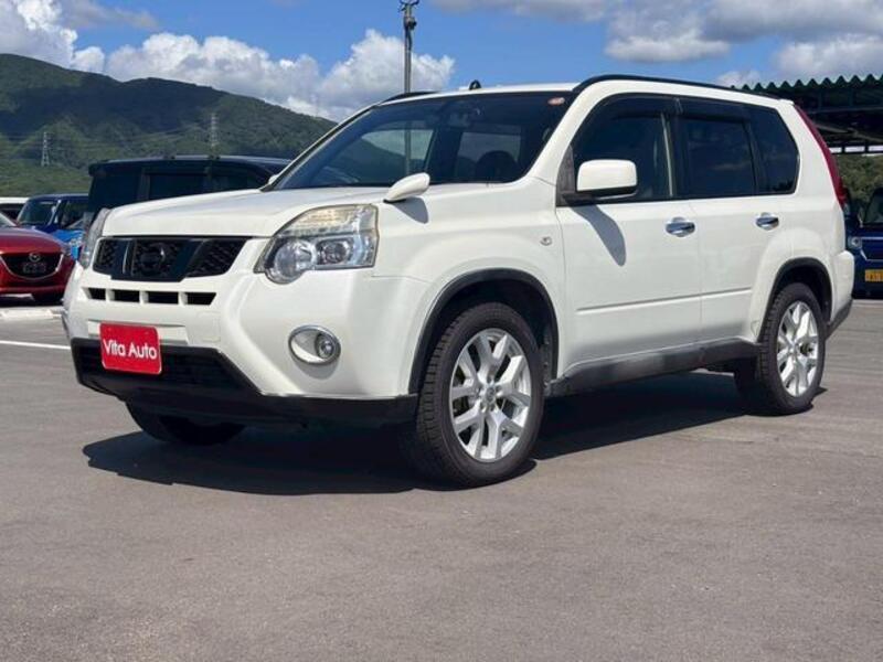 X-TRAIL