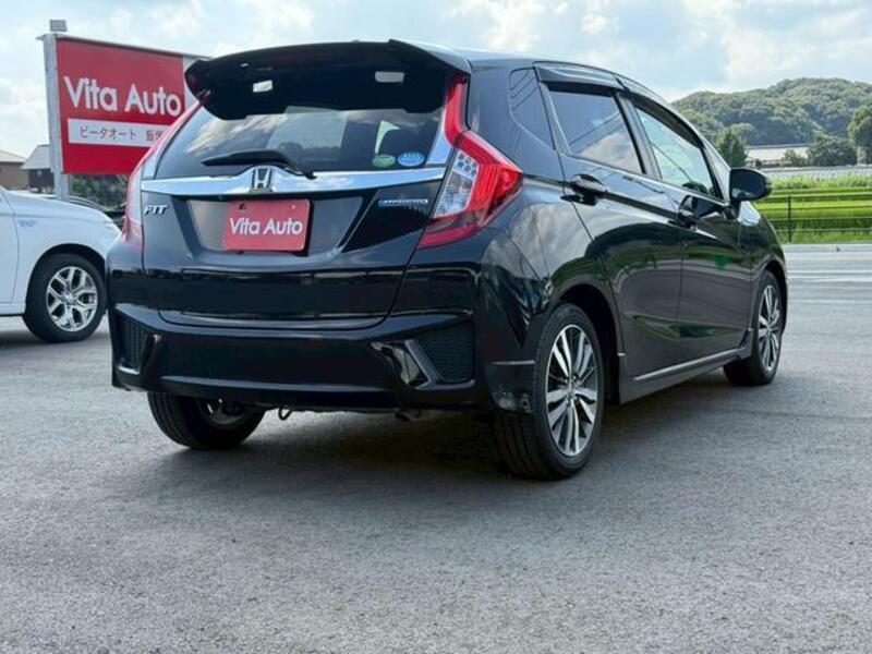 FIT HYBRID