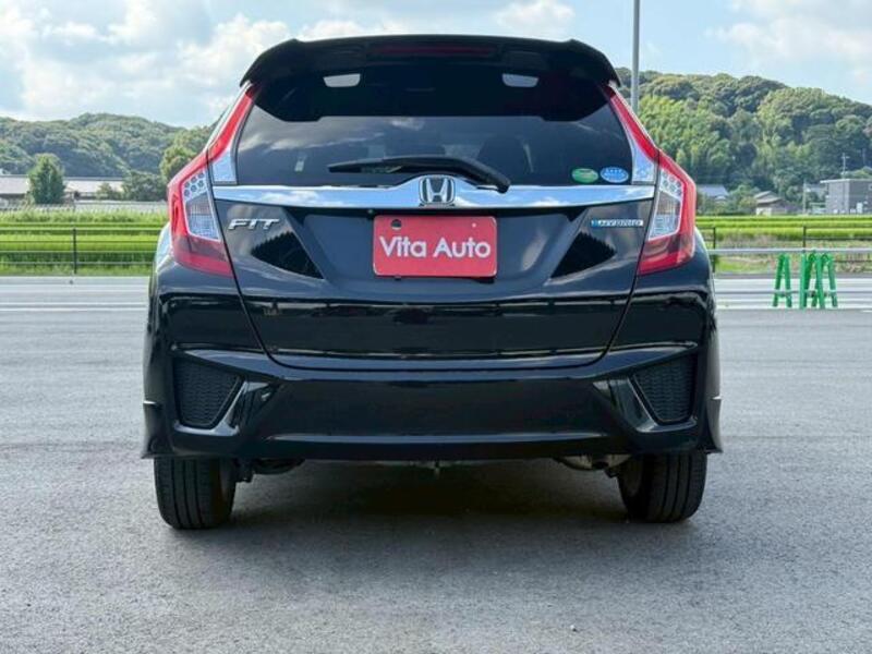 FIT HYBRID