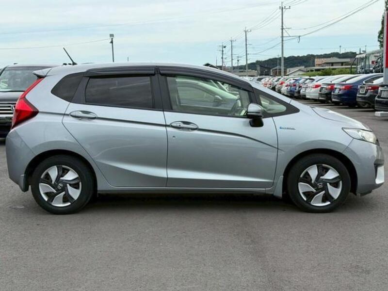 FIT HYBRID