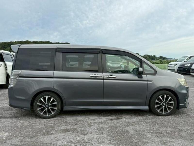 STEPWAGON SPADA